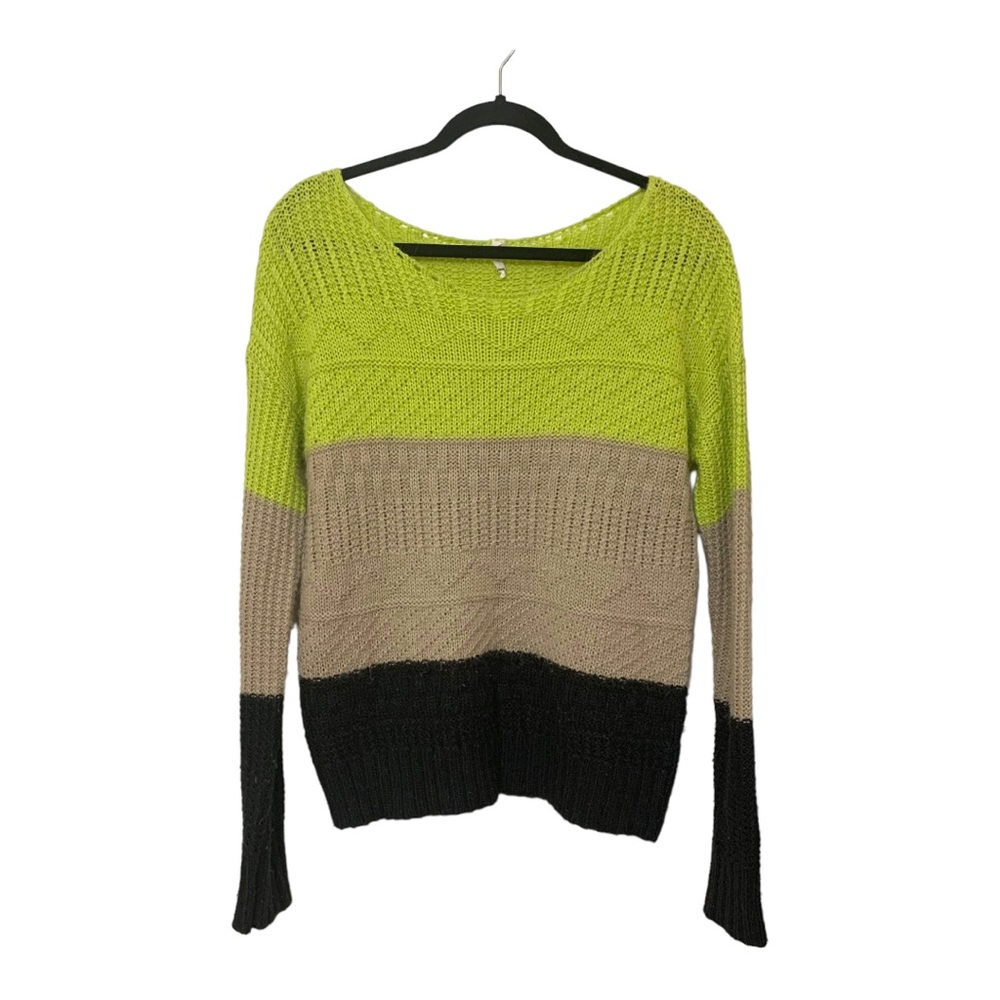 Willow & Clay Cable Knit Sweater